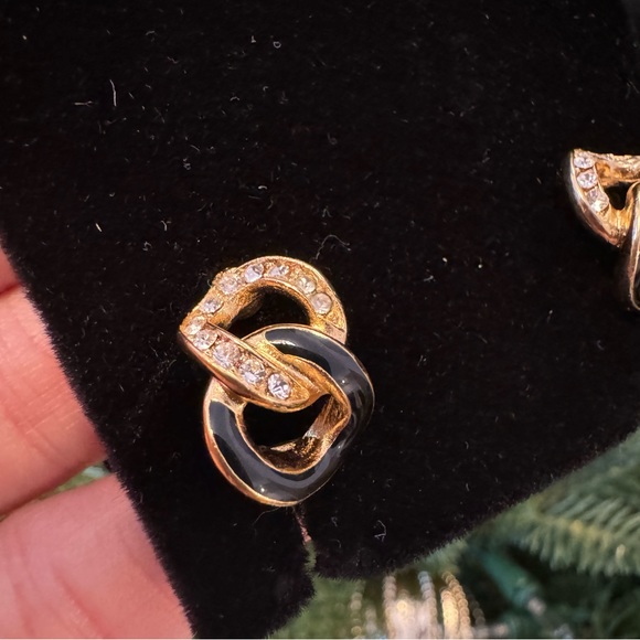 Christian Dior 18K Gold Plated enamel crystals vintage clip on earrings - Picture 7 of 16